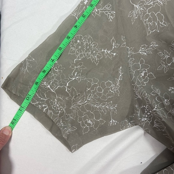 Carole Little Women’s Button Down Silk Sheer Blouse Size 16 Floral Old Money - Picture 6 of 7